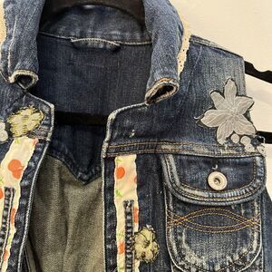 Dark Wash Distressed Embellished Distressed Denim Jean Vest XS‎ Y2K Unbranded
